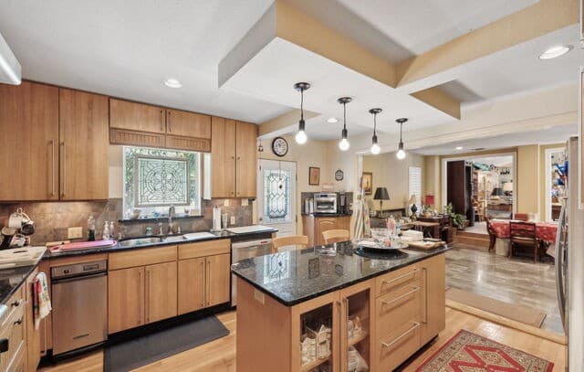 239 E Nottingham, San Antonio, TX 78209 — photo 3