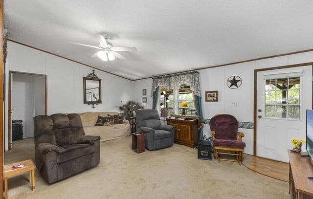 1522  Forest Trail Dr, Bandera, TX 78003 — photo 11