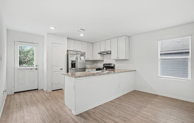 5414  Daphne Path, San Antonio, TX 78253 — photo 5