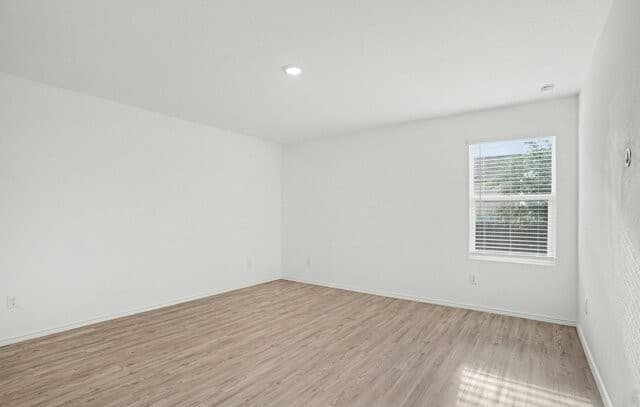 5414  Daphne Path, San Antonio, TX 78253 — photo 8