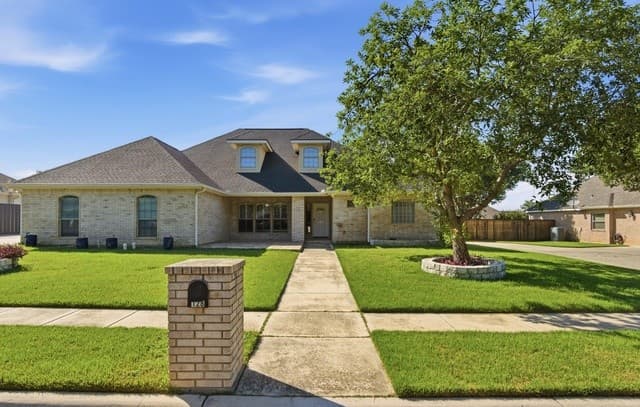 128  Alexandria St., La Vernia, TX 78121 — photo 3