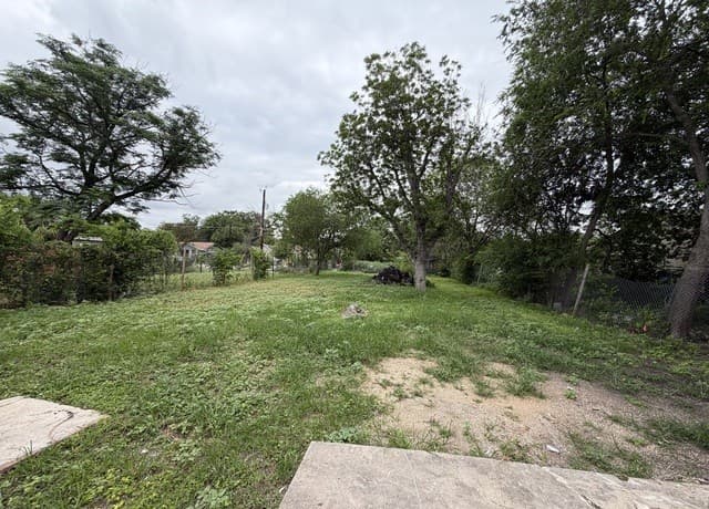 236  Brenner St, San Antonio, TX 78237 — photo 19