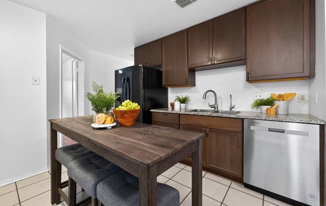 9410  Valley Bend, San Antonio, TX 78250 — photo 15