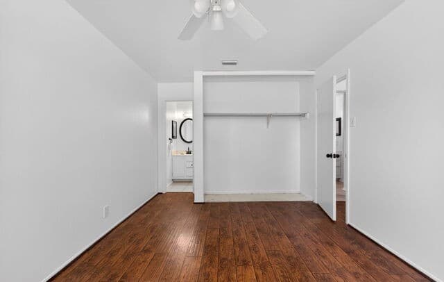 9410  Valley Bend, San Antonio, TX 78250 — photo 18