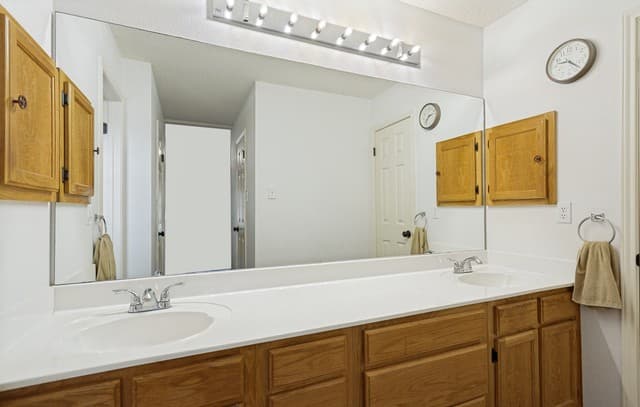 26371  Dull Knife Trl, San Antonio, TX 78255 — photo 17
