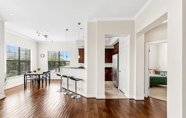 7342  Oak Manor Unit 7301, San Antonio, TX 78229 — photo 10