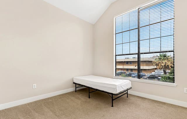 7342  Oak Manor Unit 7301, San Antonio, TX 78229 — photo 23
