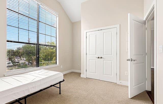 7342  Oak Manor Unit 7301, San Antonio, TX 78229 — photo 24
