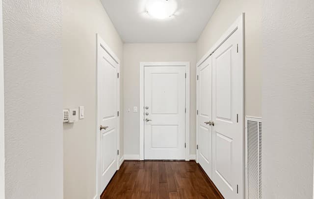 7342  Oak Manor Unit 7301, San Antonio, TX 78229 — photo 5