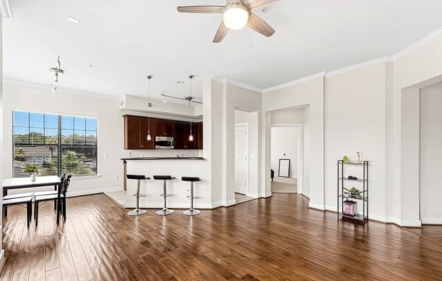 7342  Oak Manor Unit 7301, San Antonio, TX 78229 — photo 9