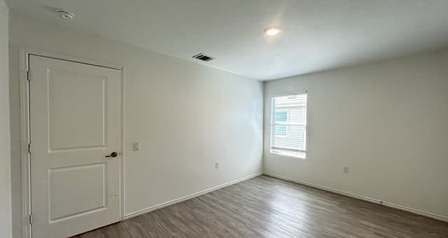 12030  Picard Bnd, San Antonio, TX 78221 — photo 11