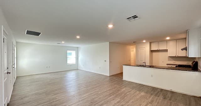 12030  Picard Bnd, San Antonio, TX 78221 — photo 2