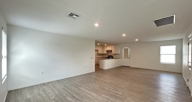 12030  Picard Bnd, San Antonio, TX 78221 — photo 4