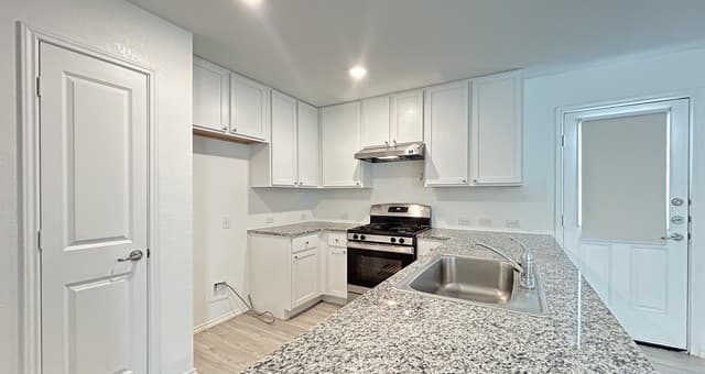 12030  Picard Bnd, San Antonio, TX 78221 — photo 7