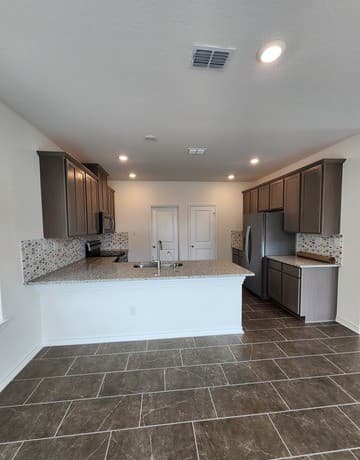 14839  Vance Jackson Unit UNIT 601, San Antonio, TX 78249 — photo 6