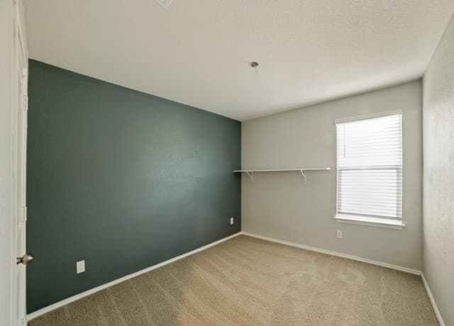3430  Angus Crk, San Antonio, TX 78245 — photo 9