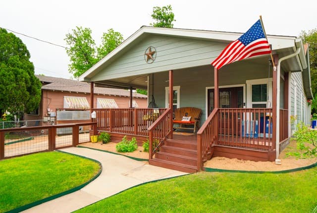 318  Pruitt Ave