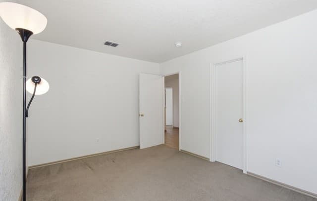 5414  Harefield Dr, San Antonio, TX 78228 — photo 16