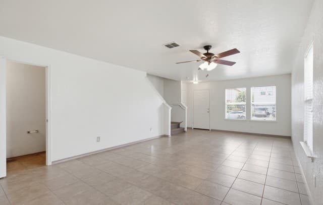 5414  Harefield Dr, San Antonio, TX 78228 — photo 3