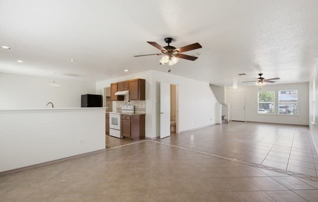 5414  Harefield Dr, San Antonio, TX 78228 — photo 5