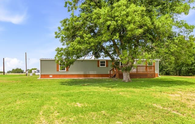16345  Fm 463, Lytle, TX 78052 — photo 3
