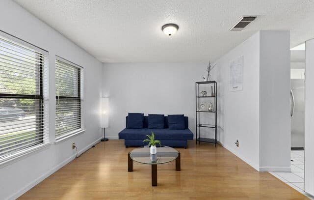 3519  Mistic Grv, San Antonio, TX 78247 — photo 7