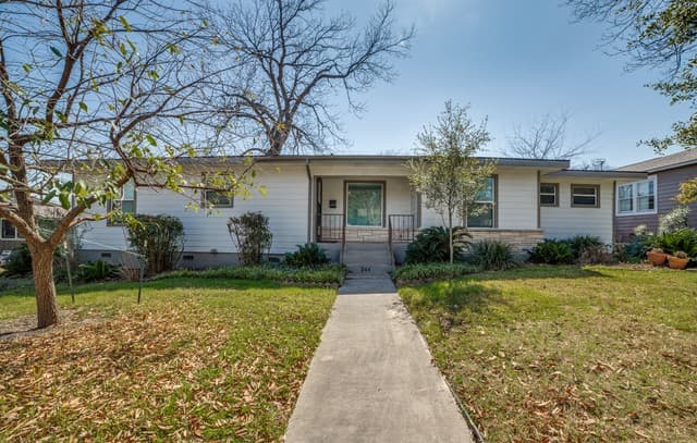 244  Halcyon Pl