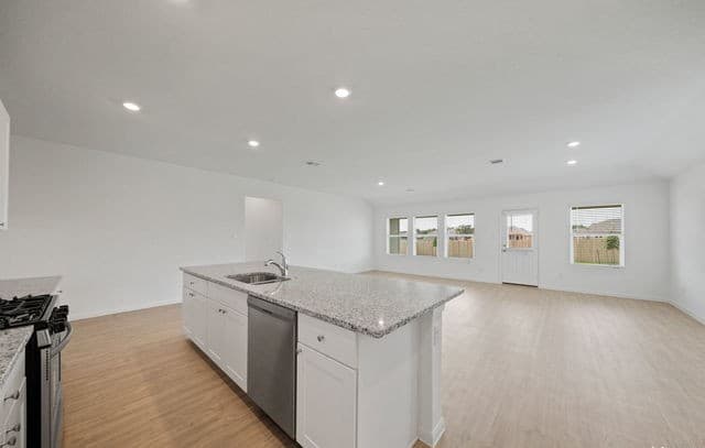 15048  Nettleton Mill, San Antonio, TX 78254 — photo 12