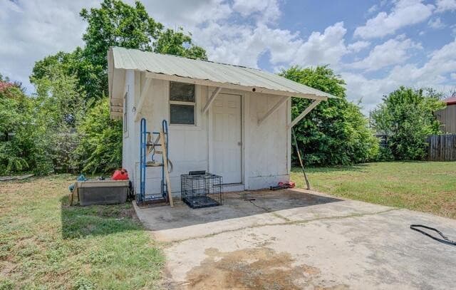 303  Lee Dr, Devine, TX 78016 — photo 24
