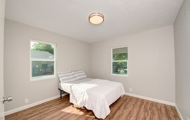 218  Natalen Ave, San Antonio, TX 78209 — photo 7