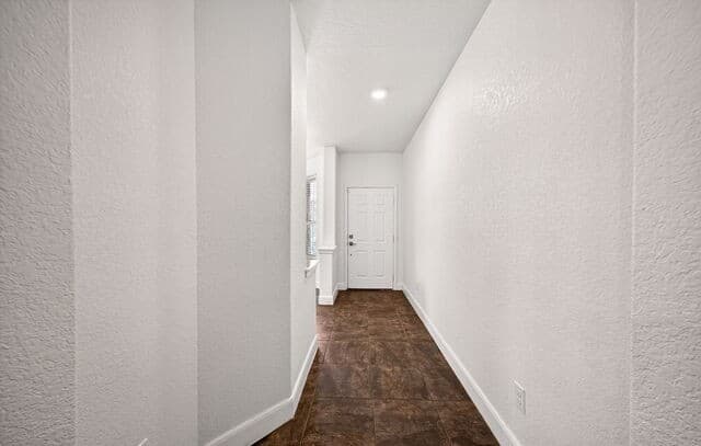 7915  Cenote Dr, San Antonio, TX 78254 — photo 2