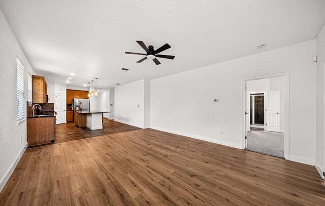 7915  Cenote Dr, San Antonio, TX 78254 — photo 8