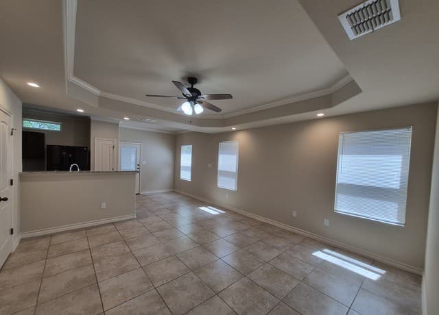 6950  Lakeview Dr. Unit 102, San Antonio, TX 78244 — photo 3
