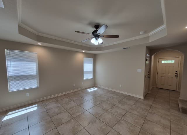 6950  Lakeview Dr. Unit 102, San Antonio, TX 78244 — photo 5