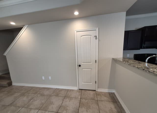 6950  Lakeview Dr. Unit 102, San Antonio, TX 78244 — photo 9