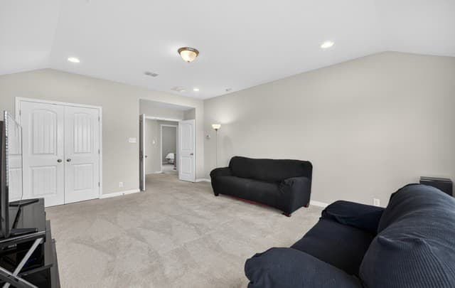 232  Albarella, Cibolo, TX 78108 — photo 20