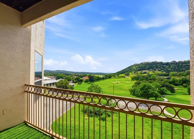 20  Tapatio Dr E Unit 205, Boerne, TX 78006 — photo 24