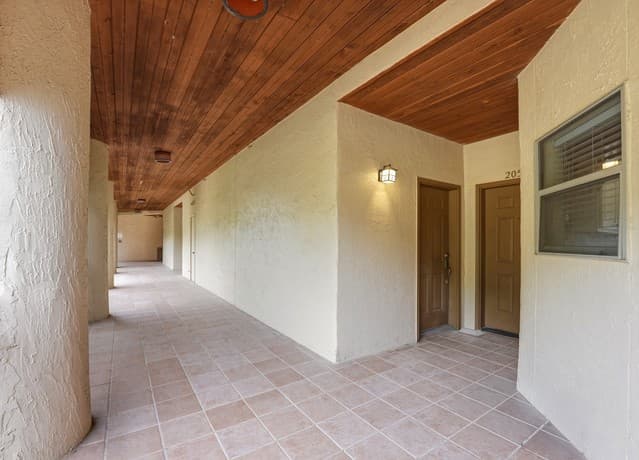 20  Tapatio Dr E Unit 205, Boerne, TX 78006 — photo 3
