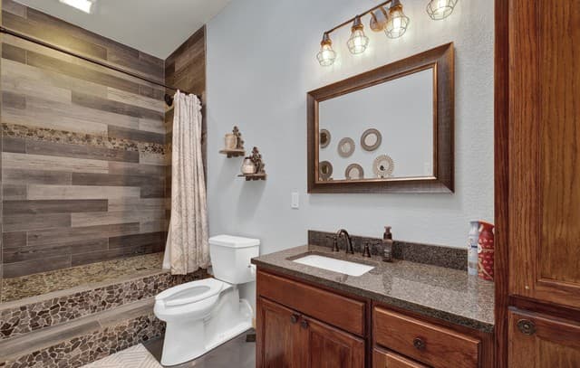 2611  Westview, Canyon Lake, TX 78133 — photo 22