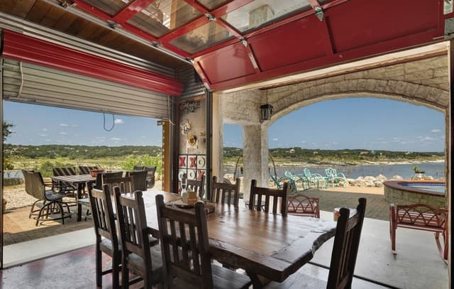 2611  Westview, Canyon Lake, TX 78133 — photo 7