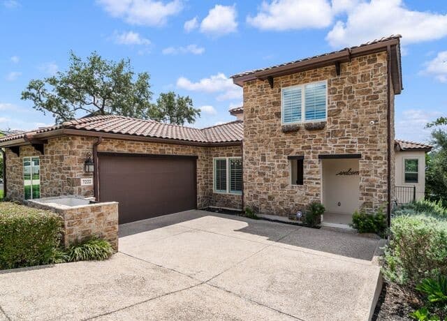 7222  Bluff Run, San Antonio, TX 78257 — photo 3