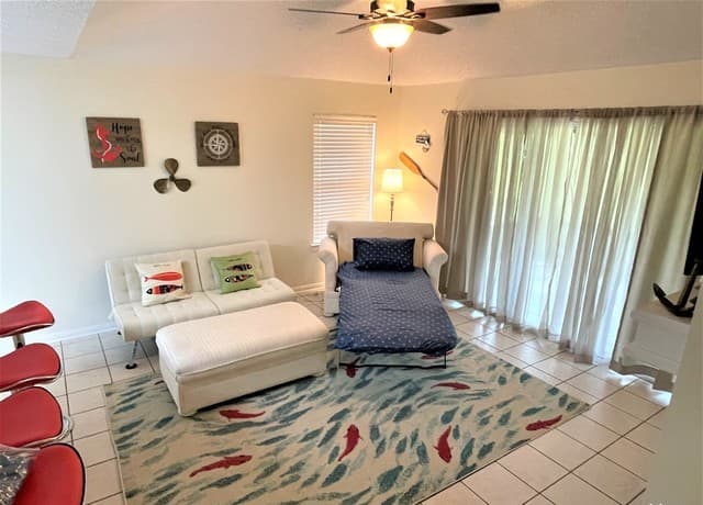 440  Watts, Canyon Lake, TX 78133 — photo 10