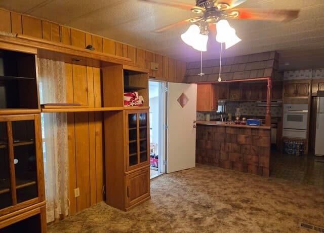 115  Timberline Dr, Bandera, TX 78003 — photo 7
