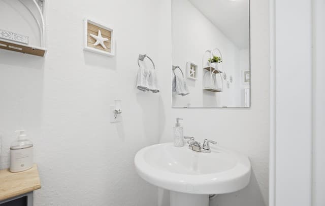 6202  Fallow Cove, San Antonio, TX 78252 — photo 16