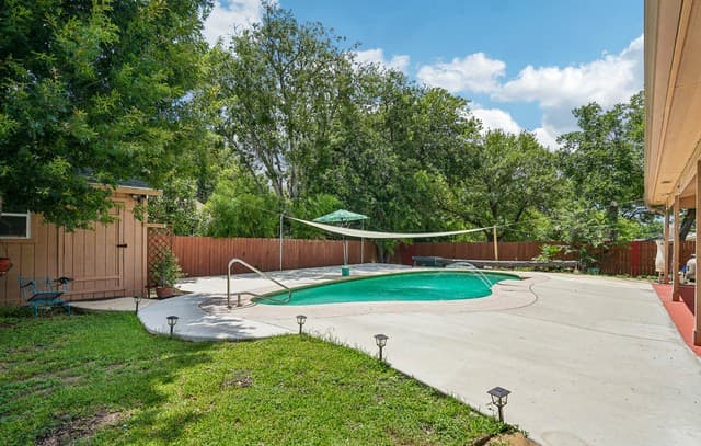 11914  Briarpath St, San Antonio, TX 78249 — photo 16