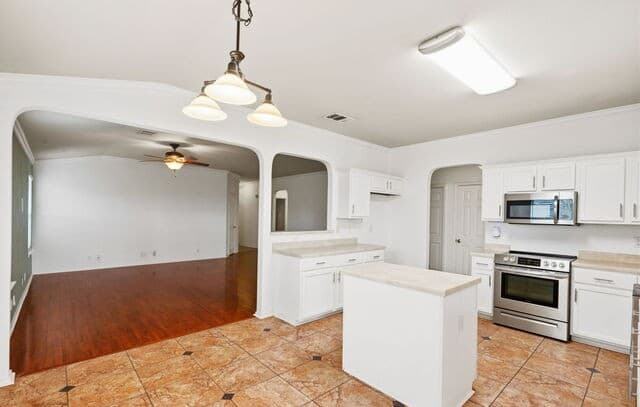 9844 Cactus Vly, San Antonio, TX 78254 — photo 10