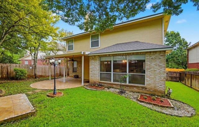 12326  Stable Pass, San Antonio, TX 78249 — photo 8