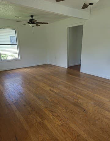 957  Crystal, San Antonio, TX 78211 — photo 4