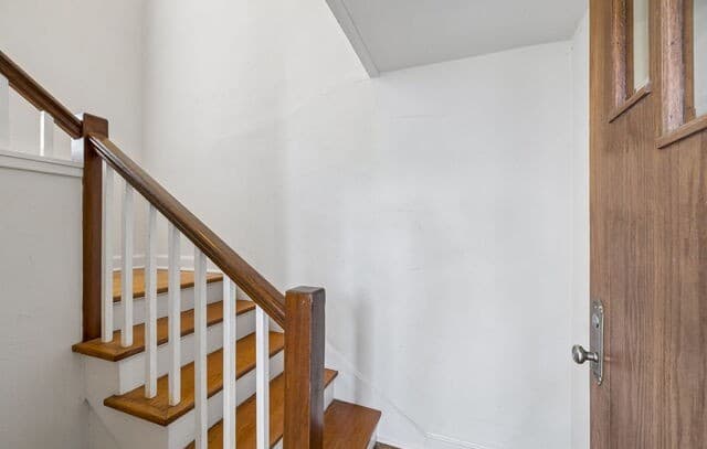 326 E Mistletoe Ave, San Antonio, TX 78212 — photo 12