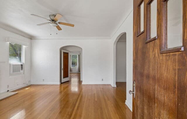 326 E Mistletoe Ave, San Antonio, TX 78212 — photo 3
